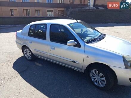 Серый Рено Clio Symbol, объемом двигателя 1.4 л и пробегом 246 тыс. км за 3700 $, фото 1 на Automoto.ua
