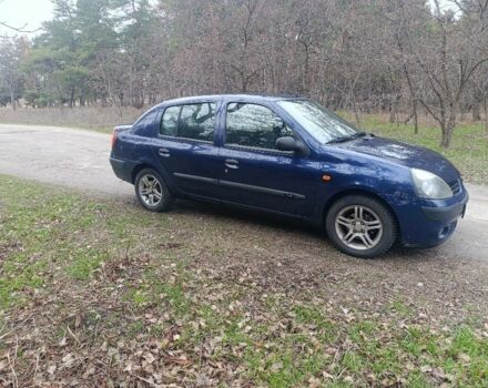 Синий Рено Clio Symbol, объемом двигателя 1.4 л и пробегом 310 тыс. км за 3000 $, фото 2 на Automoto.ua