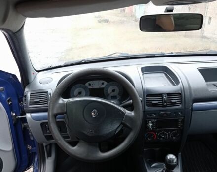 Синий Рено Clio Symbol, объемом двигателя 1.4 л и пробегом 235 тыс. км за 3200 $, фото 14 на Automoto.ua