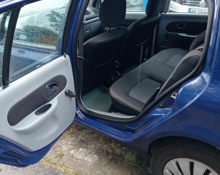 Синий Рено Clio Symbol, объемом двигателя 1.4 л и пробегом 235 тыс. км за 3200 $, фото 9 на Automoto.ua