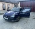Синий Рено Clio Symbol, объемом двигателя 1.4 л и пробегом 450 тыс. км за 800 $, фото 2 на Automoto.ua