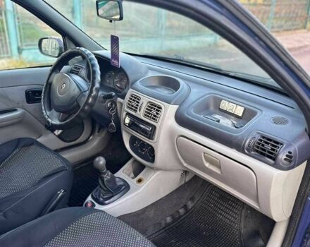 Синий Рено Clio Symbol, объемом двигателя 1.4 л и пробегом 340 тыс. км за 1900 $, фото 11 на Automoto.ua
