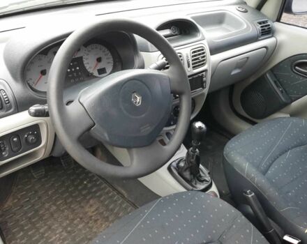 Синий Рено Clio Symbol, объемом двигателя 1.4 л и пробегом 144 тыс. км за 3350 $, фото 12 на Automoto.ua