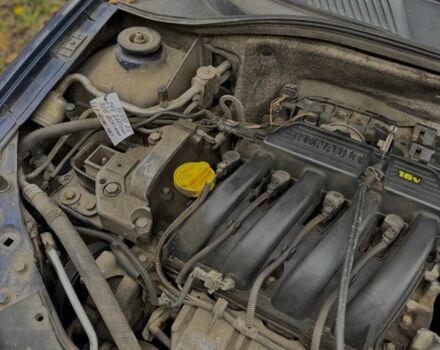 Синій Рено Clio Symbol, об'ємом двигуна 1.4 л та пробігом 300 тис. км за 3000 $, фото 12 на Automoto.ua