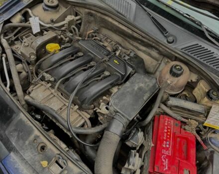 Синій Рено Clio Symbol, об'ємом двигуна 1.4 л та пробігом 300 тис. км за 3000 $, фото 11 на Automoto.ua