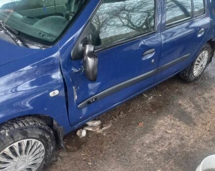 Синий Рено Clio Symbol, объемом двигателя 1.4 л и пробегом 300 тыс. км за 1500 $, фото 1 на Automoto.ua