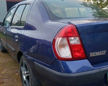 Синий Рено Clio Symbol, объемом двигателя 1.4 л и пробегом 255 тыс. км за 3350 $, фото 5 на Automoto.ua