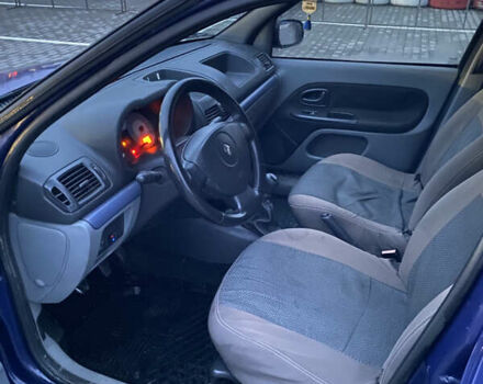 Синий Рено Clio Symbol, объемом двигателя 1.4 л и пробегом 200 тыс. км за 2300 $, фото 6 на Automoto.ua