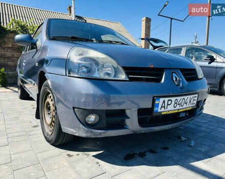 Синий Рено Clio Symbol, объемом двигателя 1.39 л и пробегом 210 тыс. км за 3300 $, фото 3 на Automoto.ua