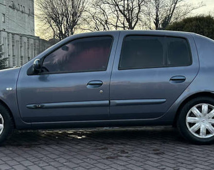 Синий Рено Clio Symbol, объемом двигателя 1.4 л и пробегом 206 тыс. км за 3999 $, фото 18 на Automoto.ua