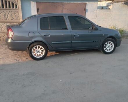 Синий Рено Clio Symbol, объемом двигателя 1.4 л и пробегом 200 тыс. км за 3500 $, фото 3 на Automoto.ua