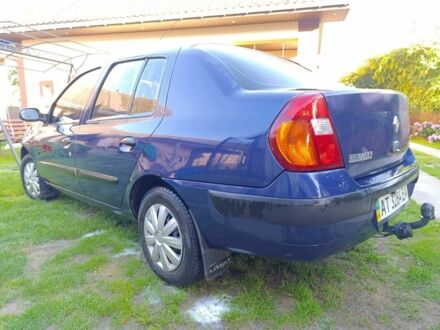 Рено Clio Symbol 2003 в Ивано-Франковске на Automoto.ua Синий Рено Clio Symbol, объемом двигателя 1.4 л и пробегом 205 тыс. км за 2999 $, фото 1 на Automoto.ua