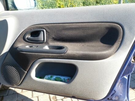 Синий Рено Clio Symbol, объемом двигателя 1.4 л и пробегом 280 тыс. км за 2500 $, фото 1 на Automoto.ua