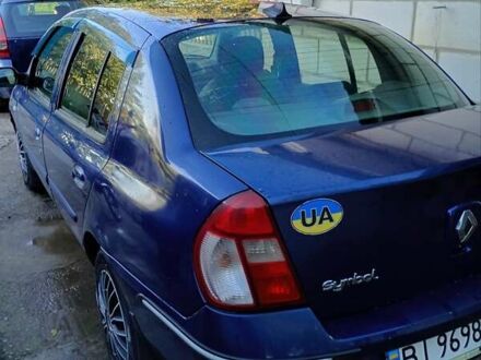 Синий Рено Clio Symbol, объемом двигателя 1.4 л и пробегом 234 тыс. км за 3200 $, фото 1 на Automoto.ua