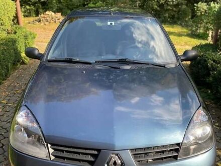 Синий Рено Clio Symbol, объемом двигателя 1.4 л и пробегом 210 тыс. км за 3500 $, фото 1 на Automoto.ua