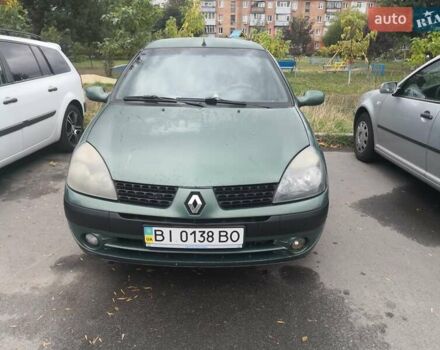 Зеленый Рено Clio Symbol, объемом двигателя 1.4 л и пробегом 326 тыс. км за 2200 $, фото 4 на Automoto.ua