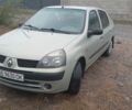 Зелений Рено Clio Symbol, об'ємом двигуна 1.4 л та пробігом 300 тис. км за 2200 $, фото 1 на Automoto.ua