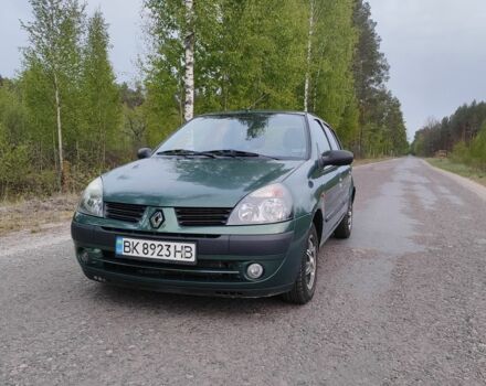 Зеленый Рено Clio Symbol, объемом двигателя 1.4 л и пробегом 305 тыс. км за 2700 $, фото 9 на Automoto.ua