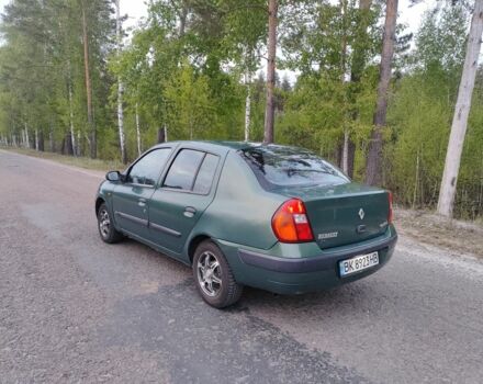 Зеленый Рено Clio Symbol, объемом двигателя 1.4 л и пробегом 305 тыс. км за 2700 $, фото 14 на Automoto.ua
