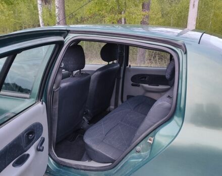 Зеленый Рено Clio Symbol, объемом двигателя 1.4 л и пробегом 305 тыс. км за 2700 $, фото 7 на Automoto.ua