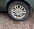 Зеленый Рено Clio Symbol, объемом двигателя 1.4 л и пробегом 185 тыс. км за 3300 $, фото 5 на Automoto.ua