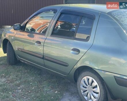 Зеленый Рено Clio Symbol, объемом двигателя 1.4 л и пробегом 195 тыс. км за 3499 $, фото 7 на Automoto.ua