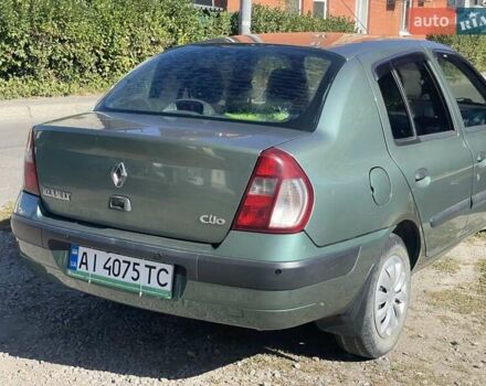 Зеленый Рено Clio Symbol, объемом двигателя 1.4 л и пробегом 195 тыс. км за 3499 $, фото 5 на Automoto.ua