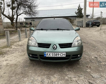 Зелений Рено Clio Symbol, об'ємом двигуна 1.4 л та пробігом 245 тис. км за 3700 $, фото 1 на Automoto.ua