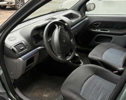 Зеленый Рено Clio Symbol, объемом двигателя 1.4 л и пробегом 87 тыс. км за 2750 $, фото 19 на Automoto.ua