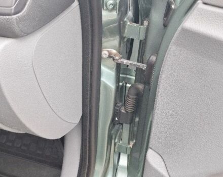 Зеленый Рено Clio Symbol, объемом двигателя 1.4 л и пробегом 165 тыс. км за 4000 $, фото 22 на Automoto.ua