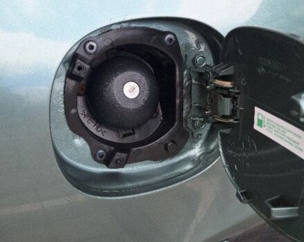 Зеленый Рено Clio Symbol, объемом двигателя 1.4 л и пробегом 165 тыс. км за 4000 $, фото 23 на Automoto.ua