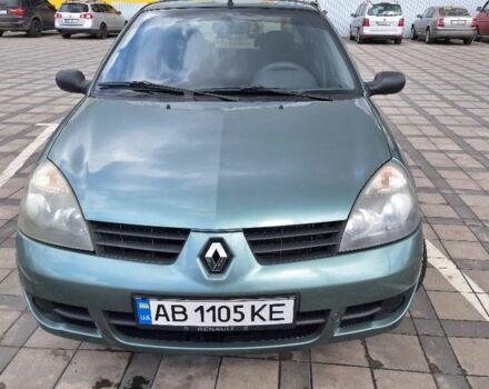 Зеленый Рено Clio Symbol, объемом двигателя 1.4 л и пробегом 165 тыс. км за 4000 $, фото 4 на Automoto.ua