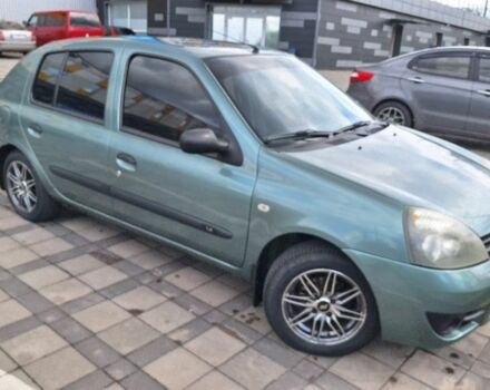 Зеленый Рено Clio Symbol, объемом двигателя 1.4 л и пробегом 165 тыс. км за 4400 $, фото 2 на Automoto.ua