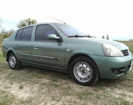 Зеленый Рено Clio Symbol, объемом двигателя 1.4 л и пробегом 267 тыс. км за 2200 $, фото 2 на Automoto.ua