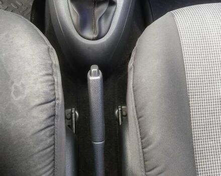 Зеленый Рено Clio Symbol, объемом двигателя 1.4 л и пробегом 267 тыс. км за 2200 $, фото 38 на Automoto.ua