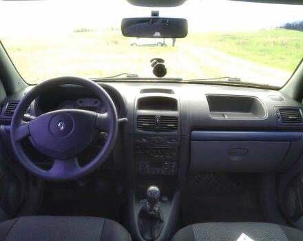 Зеленый Рено Clio Symbol, объемом двигателя 1.4 л и пробегом 267 тыс. км за 2200 $, фото 55 на Automoto.ua