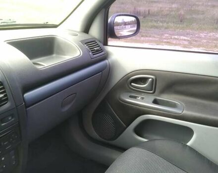 Зеленый Рено Clio Symbol, объемом двигателя 1.4 л и пробегом 267 тыс. км за 2200 $, фото 40 на Automoto.ua