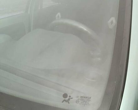 Зеленый Рено Clio Symbol, объемом двигателя 1.4 л и пробегом 267 тыс. км за 2200 $, фото 25 на Automoto.ua