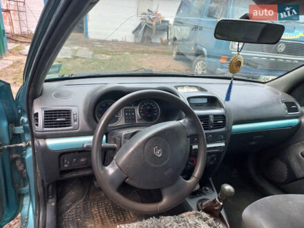 Зеленый Рено Clio Symbol, объемом двигателя 1.5 л и пробегом 200 тыс. км за 2500 $, фото 1 на Automoto.ua