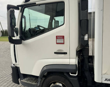 Білий Рено D-Series, об'ємом двигуна 3 л та пробігом 223 тис. км за 20700 $, фото 2 на Automoto.ua