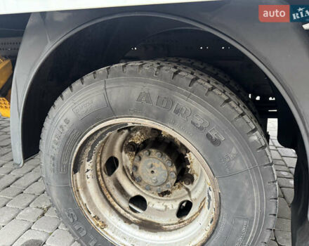 Білий Рено D-Series, об'ємом двигуна 3 л та пробігом 223 тис. км за 20700 $, фото 18 на Automoto.ua