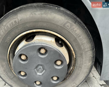 Білий Рено D-Series, об'ємом двигуна 3 л та пробігом 223 тис. км за 20700 $, фото 38 на Automoto.ua