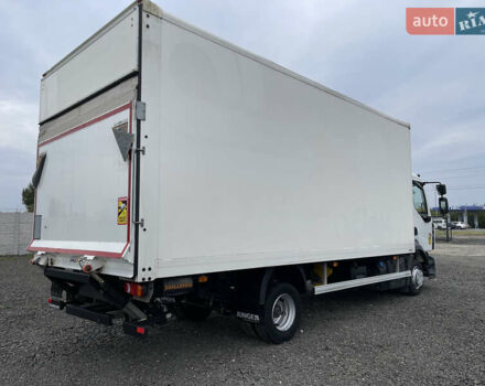 Рено D-Series, объемом двигателя 5.2 л и пробегом 307 тыс. км за 30900 $, фото 6 на Automoto.ua