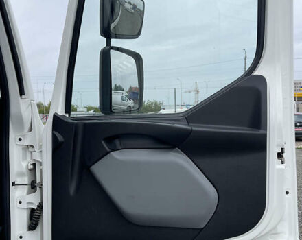 Рено D-Series, объемом двигателя 5.2 л и пробегом 307 тыс. км за 30900 $, фото 33 на Automoto.ua