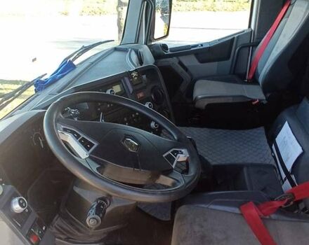 Белый Рено K-Series, объемом двигателя 10.84 л и пробегом 270 тыс. км за 83999 $, фото 14 на Automoto.ua