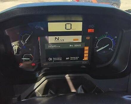 Червоний Рено K-Series, об'ємом двигуна 12.78 л та пробігом 230 тис. км за 65000 $, фото 1 на Automoto.ua