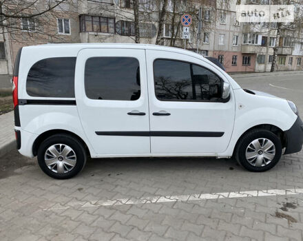 Рено Kangoo Combi, объемом двигателя 1.5 л и пробегом 272 тыс. км за 5499 $, фото 1 на Automoto.ua