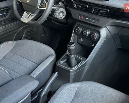 Рено Kardian, объемом двигателя 1 л и пробегом 0 тыс. км за 20683 $, фото 28 на Automoto.ua