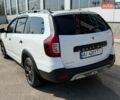 Белый Рено Logan MCV Stepway, объемом двигателя 0.9 л и пробегом 67 тыс. км за 10900 $, фото 6 на Automoto.ua