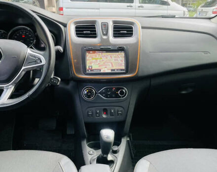 Сірий Рено Logan MCV Stepway, об'ємом двигуна 0.9 л та пробігом 147 тис. км за 9499 $, фото 7 на Automoto.ua